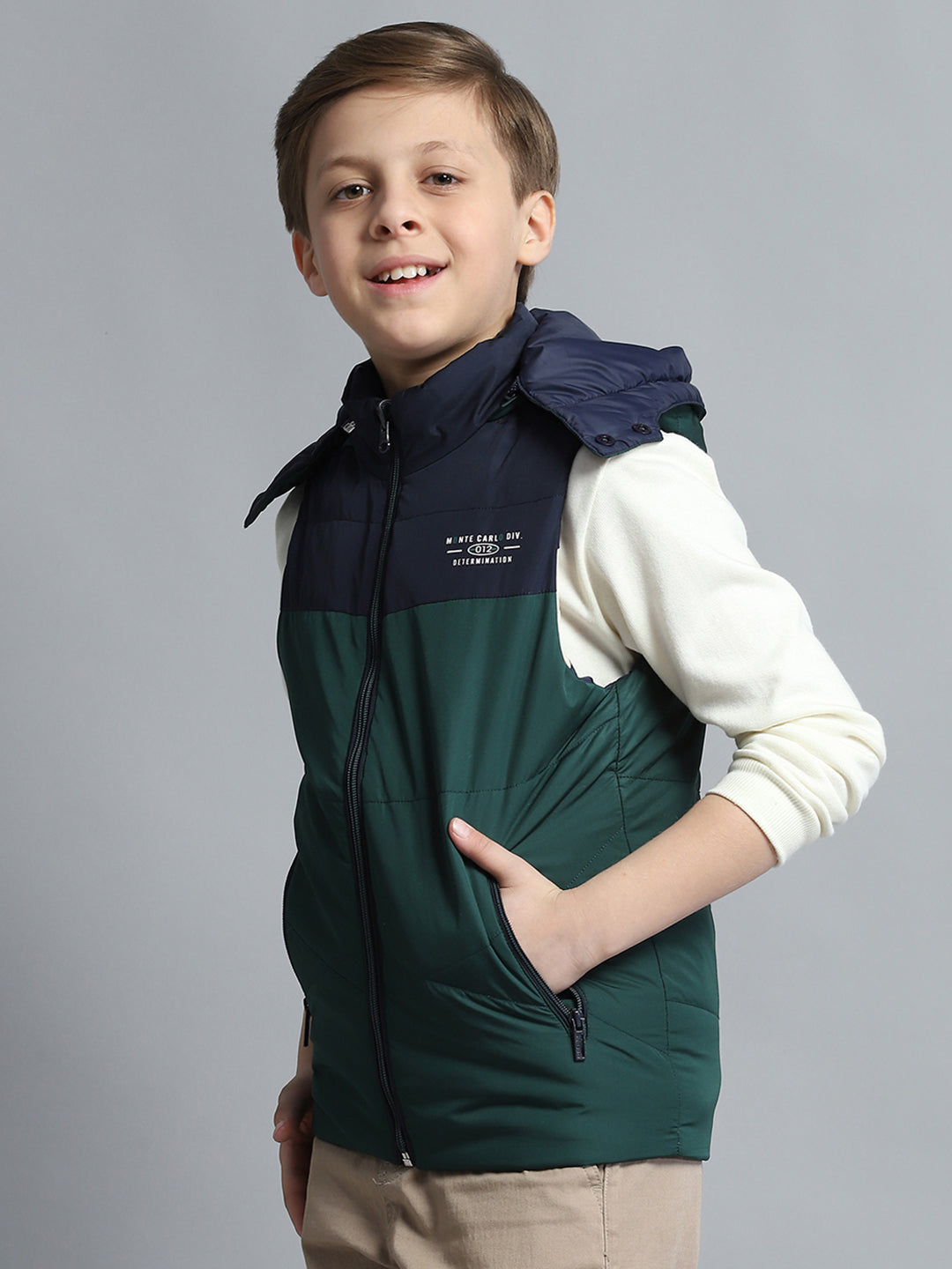 Boys Green Printed Detachable Hood Sleeveless Reversible Jacket