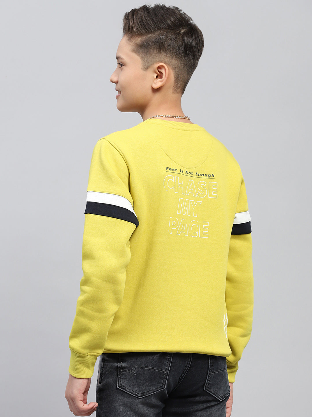 Boys Yellow Printed Round Neck Full Sleeve Sweatshirt