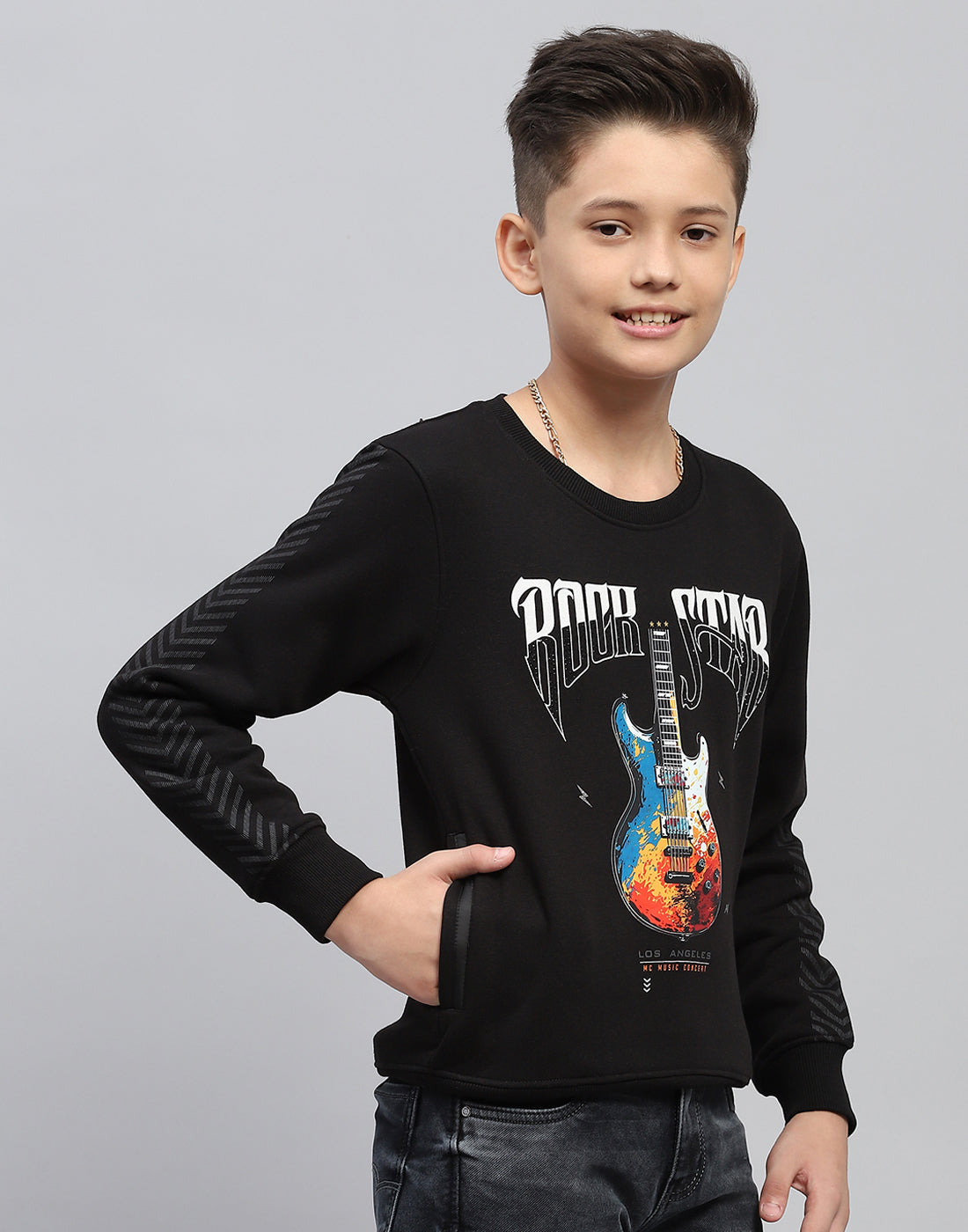 Boys Black Printed Round Neck Full Sleeve Sweatshirt