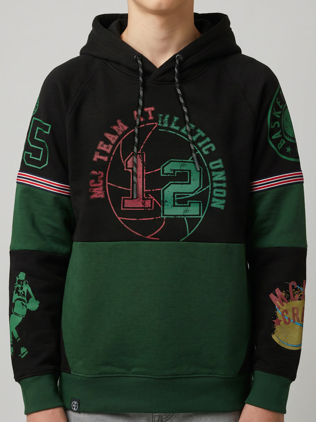 Boys Green Printed Hooded Full Sleeve Sweatshirt