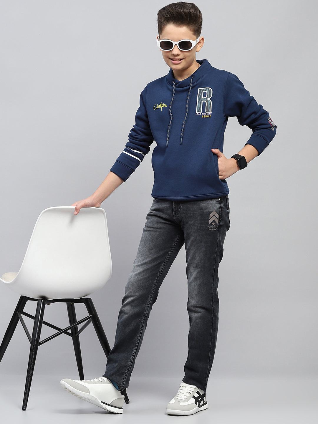 Boys Blue Printed Fashion Neck Full Sleeve Sweatshirt