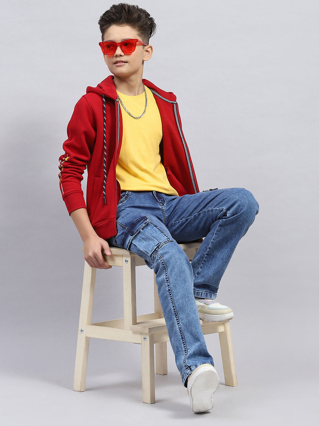 Boys Maroon Printed Hooded Full Sleeve Sweatshirt