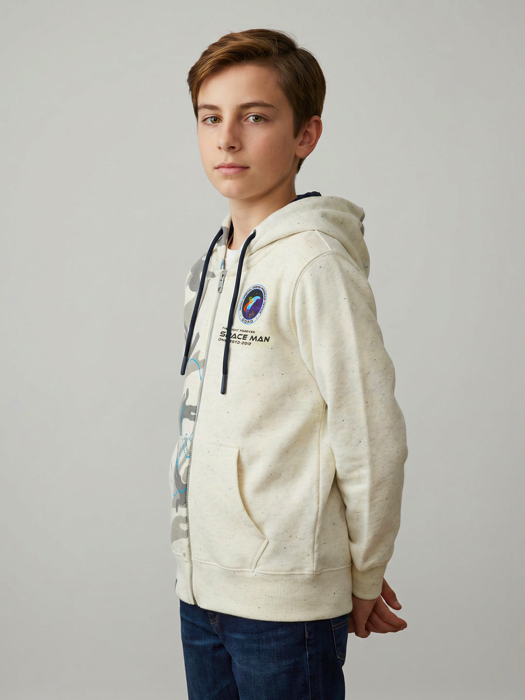 Boys White Printed Hooded Full Sleeve Sweatshirt