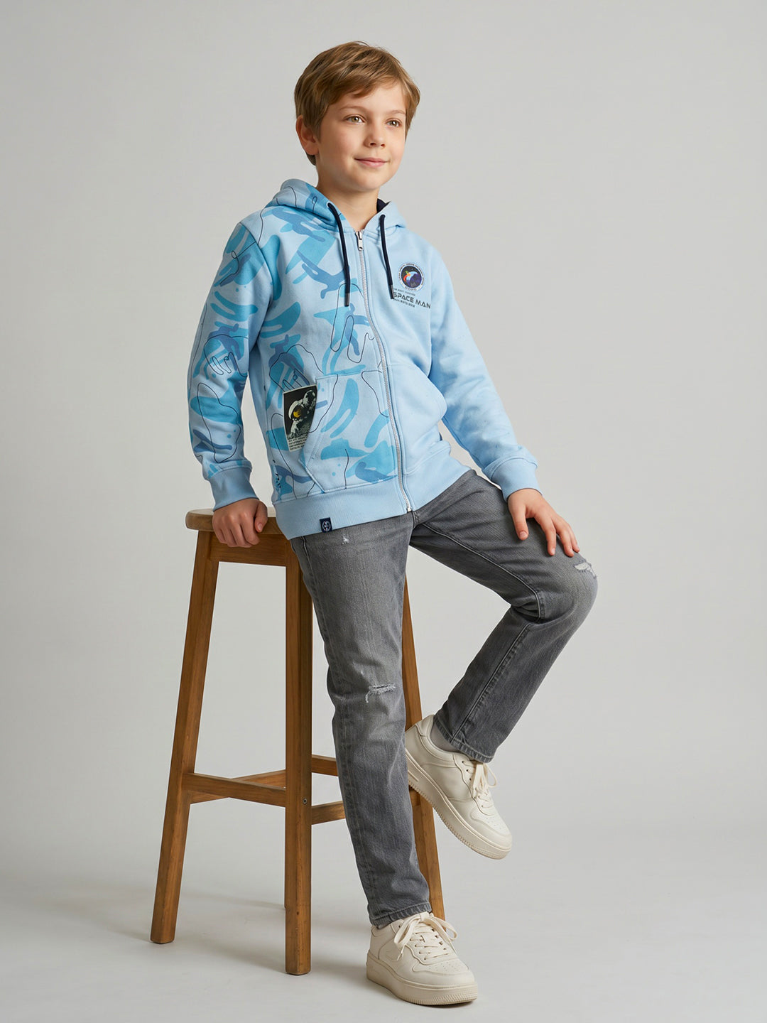 Boys Blue Printed Hooded Full Sleeve Sweatshirt