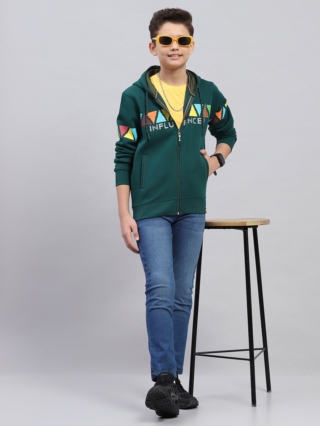 Boys Bottle Green Printed Hooded Full Sleeve Sweatshirt