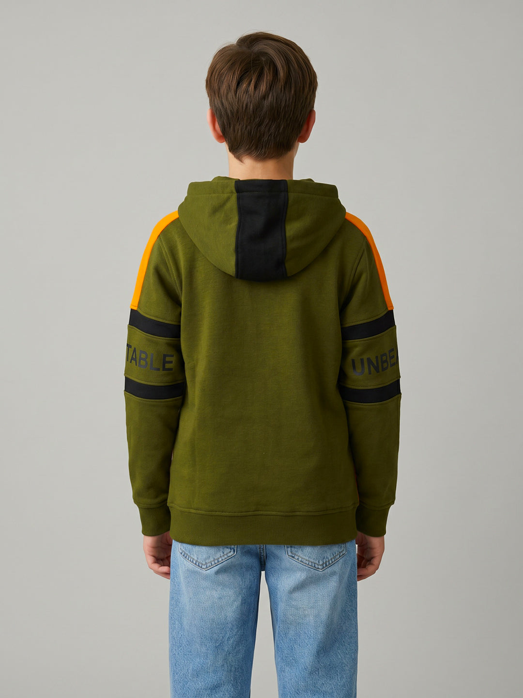 Boys Olive Printed Hooded Full Sleeve Sweatshirt