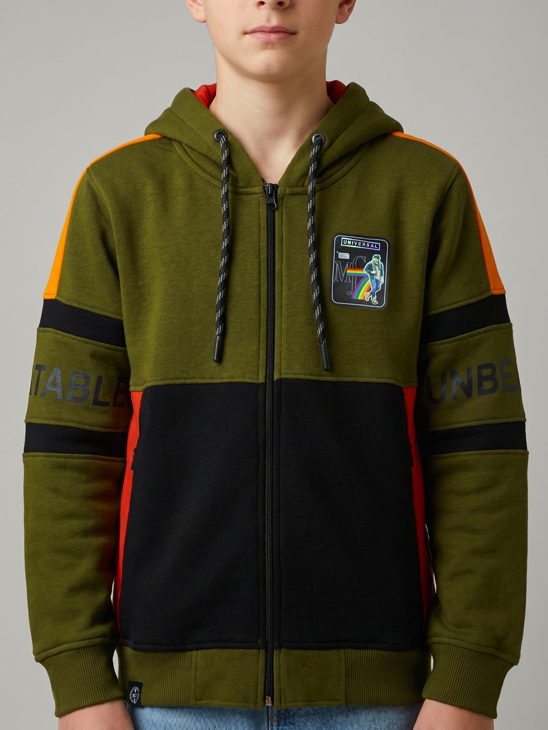 Boys Olive Printed Hooded Full Sleeve Sweatshirt
