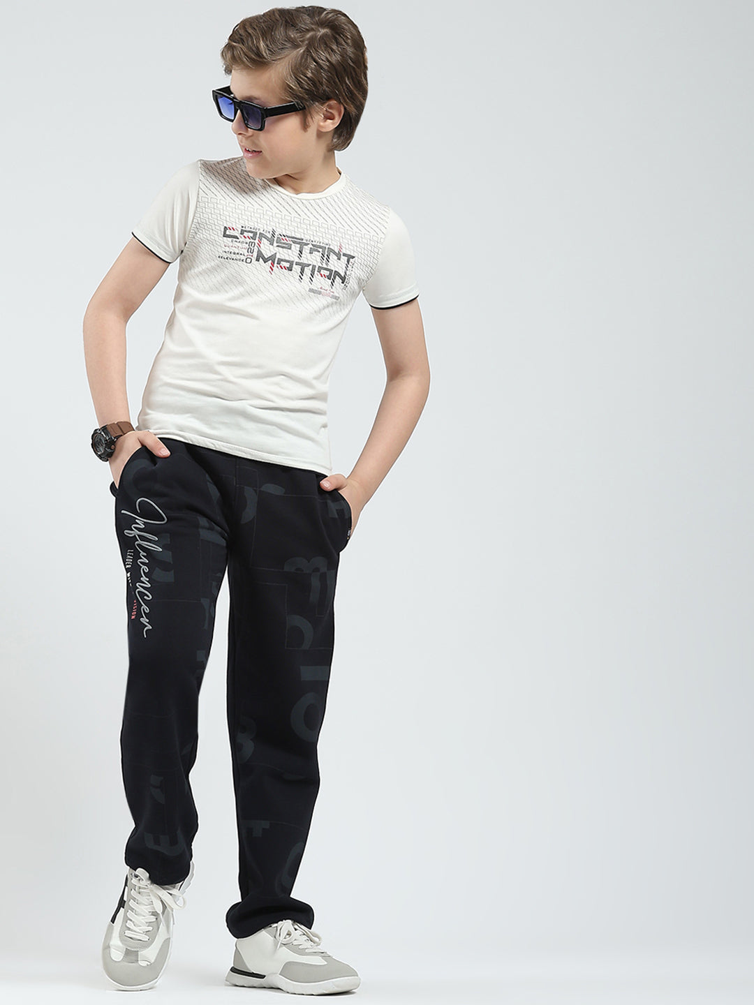 Boys Navy Blue Printed Regular Fit Lower