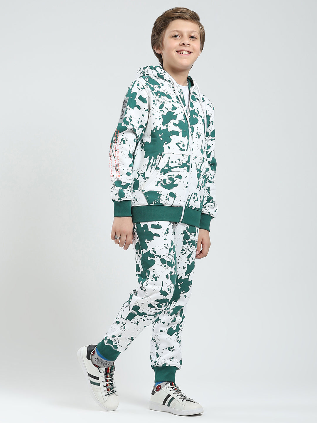 Boys Green Printed Hooded Full Sleeve Tracksuit