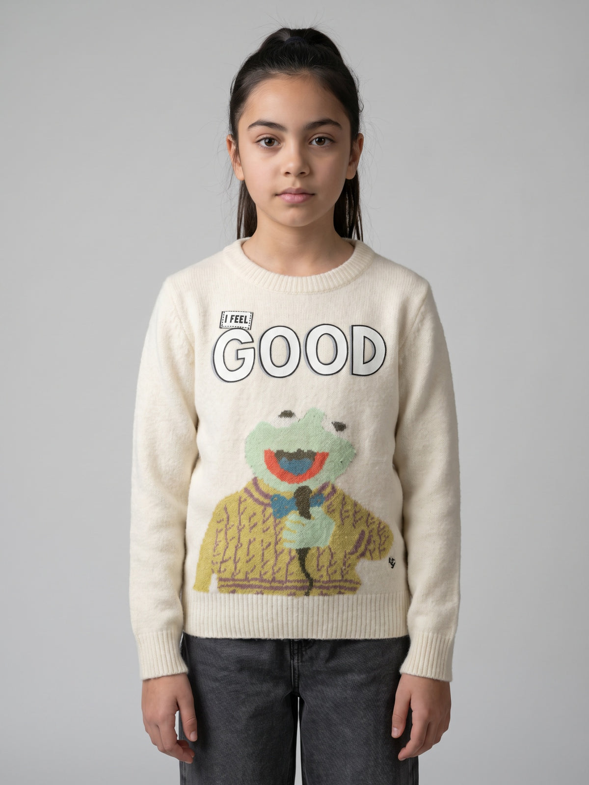 Girls Off White Printed Round Neck Full Sleeve Sweater