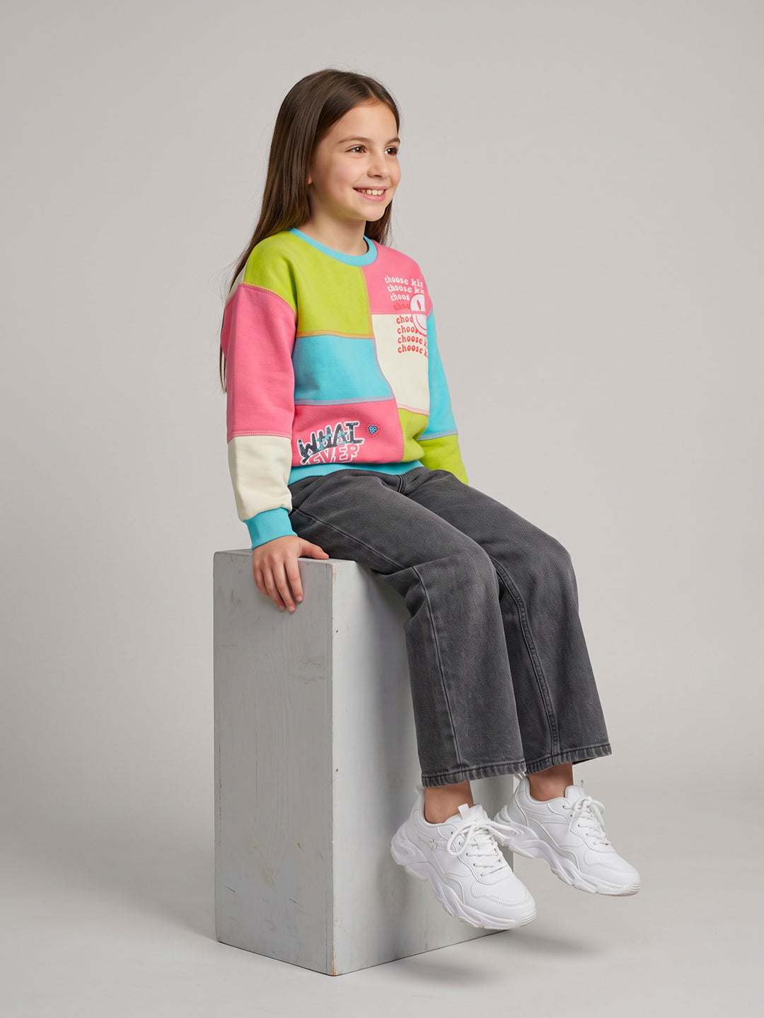 Girls Aqua Blue Colourblocked Round Neck Full Sleeve Sweatshirt