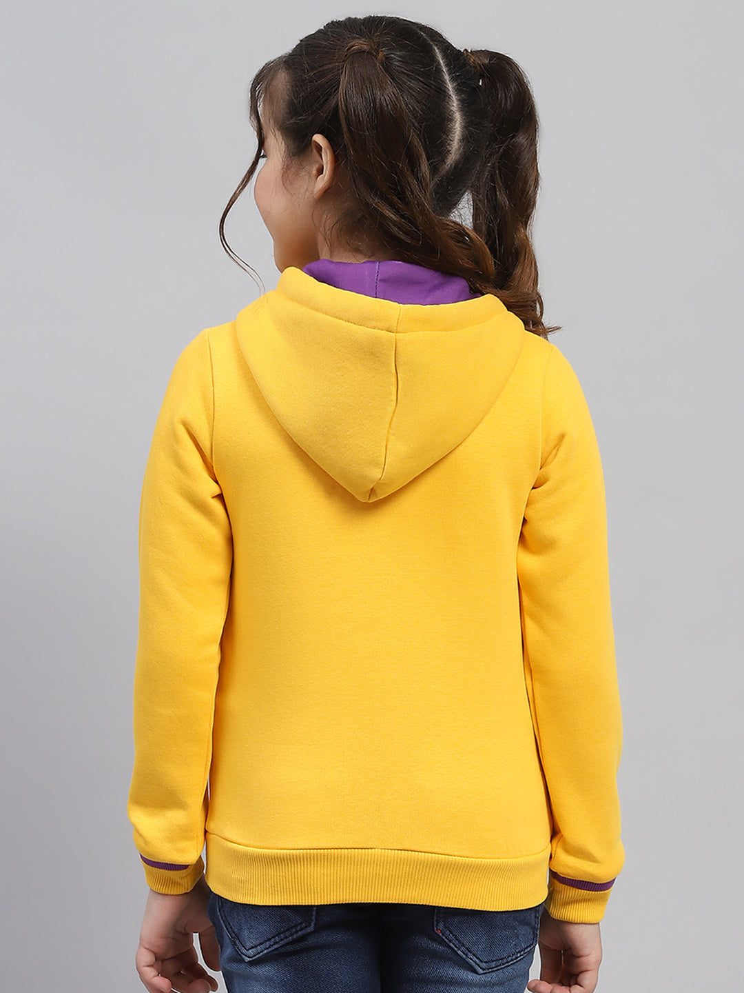 Girls Yellow Printed Hooded Full Sleeve Sweatshirt