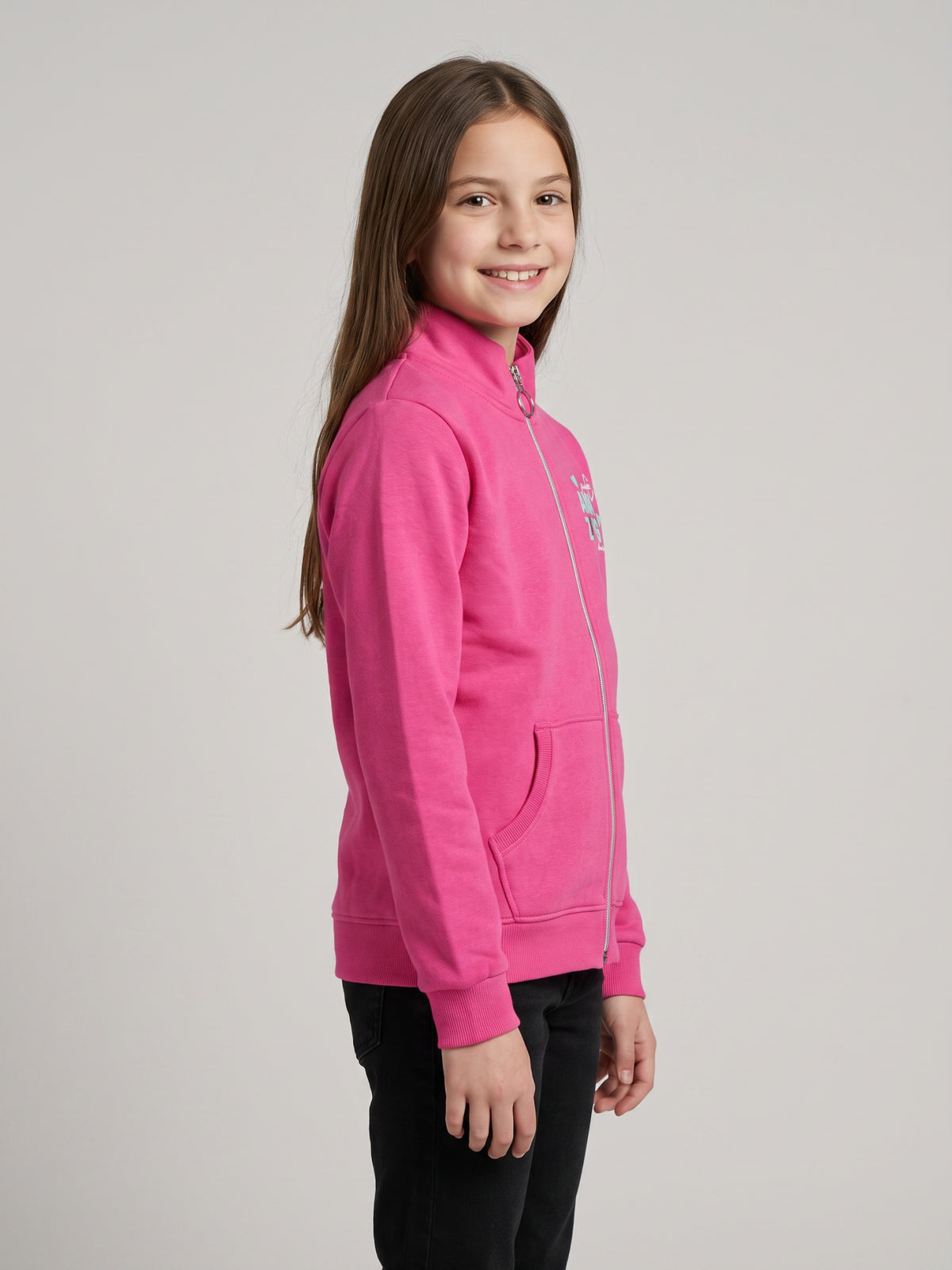 Girls Magenta Printed Turtle Neck Full Sleeve Sweater