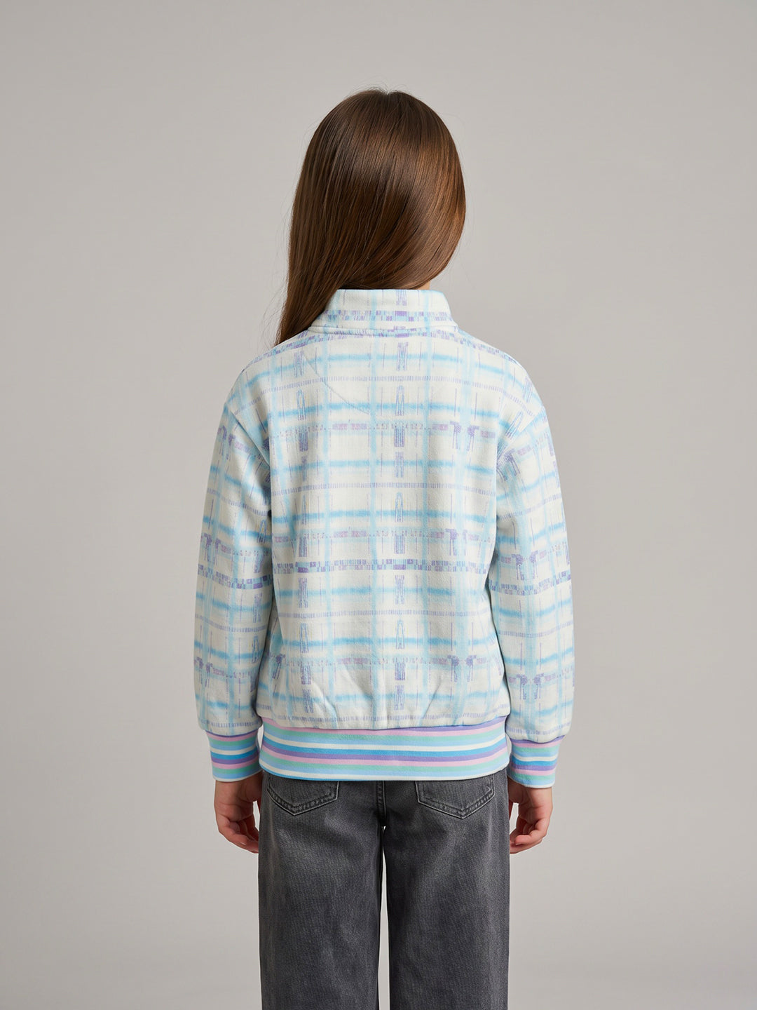 Girls Blue Printed Turtle Neck Full Sleeve Sweatshirt
