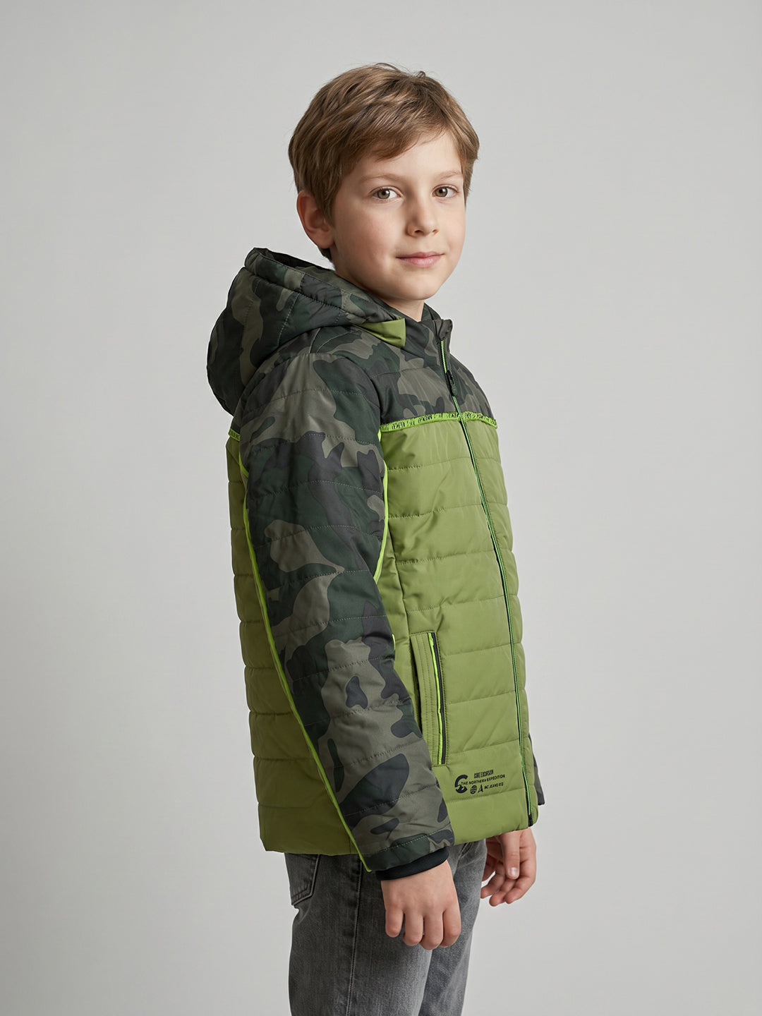Boys Green Camouflage Detachable Hood Full Sleeve Puffer Jacket
