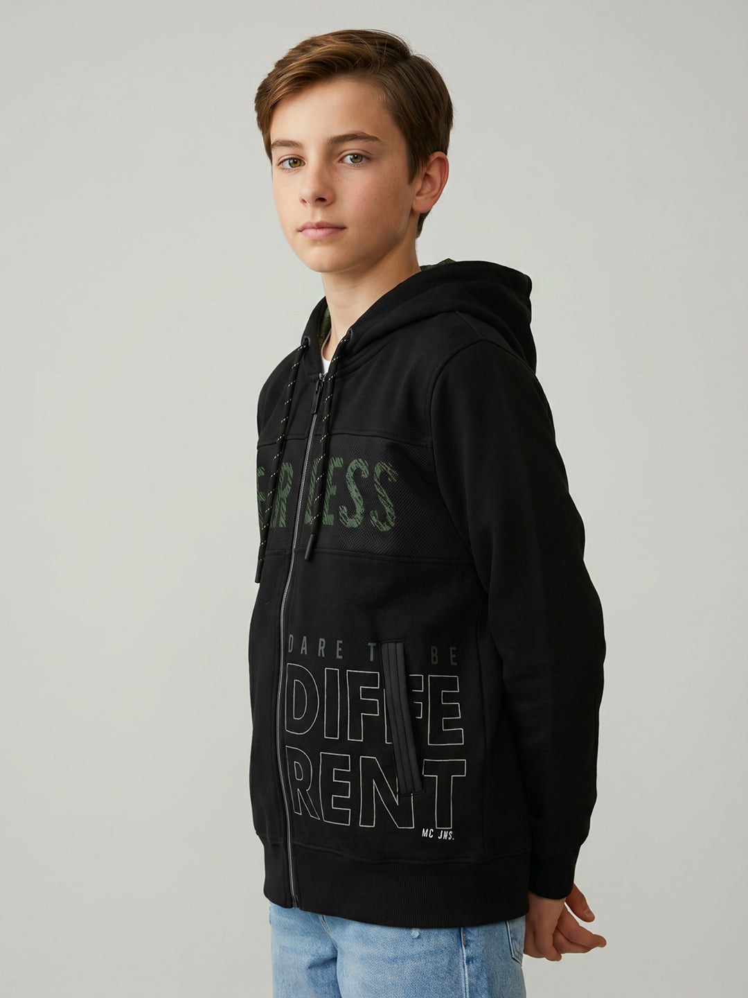 Boys Black Printed Hooded Full Sleeve Sweatshirt