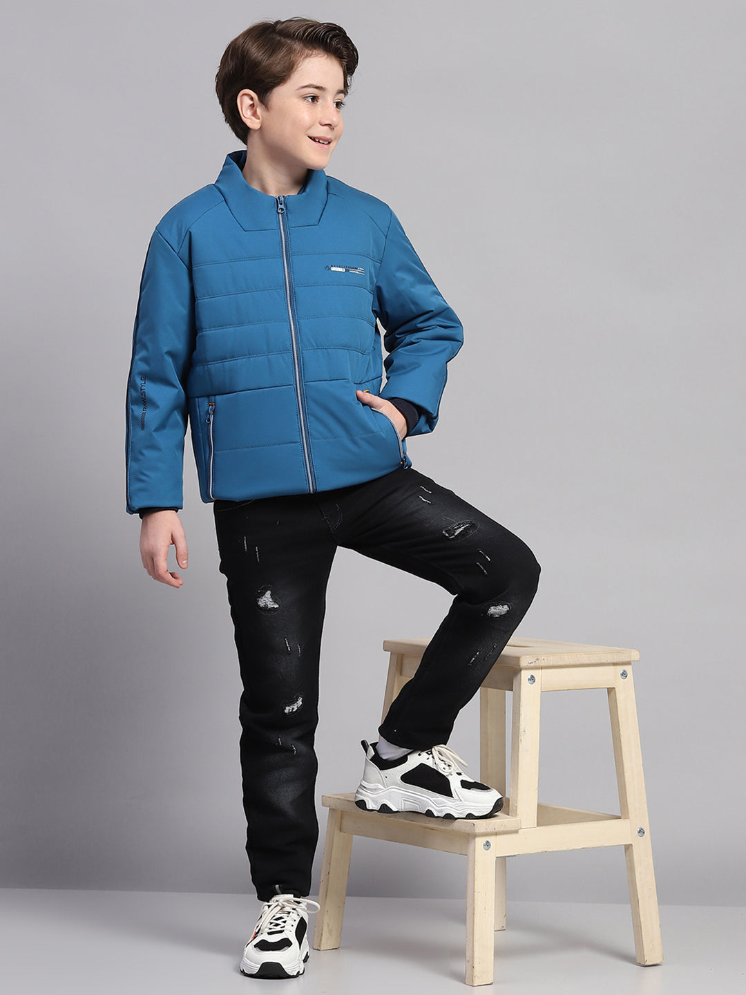 Boys Blue Solid Mock Neck Full Sleeve Jacket