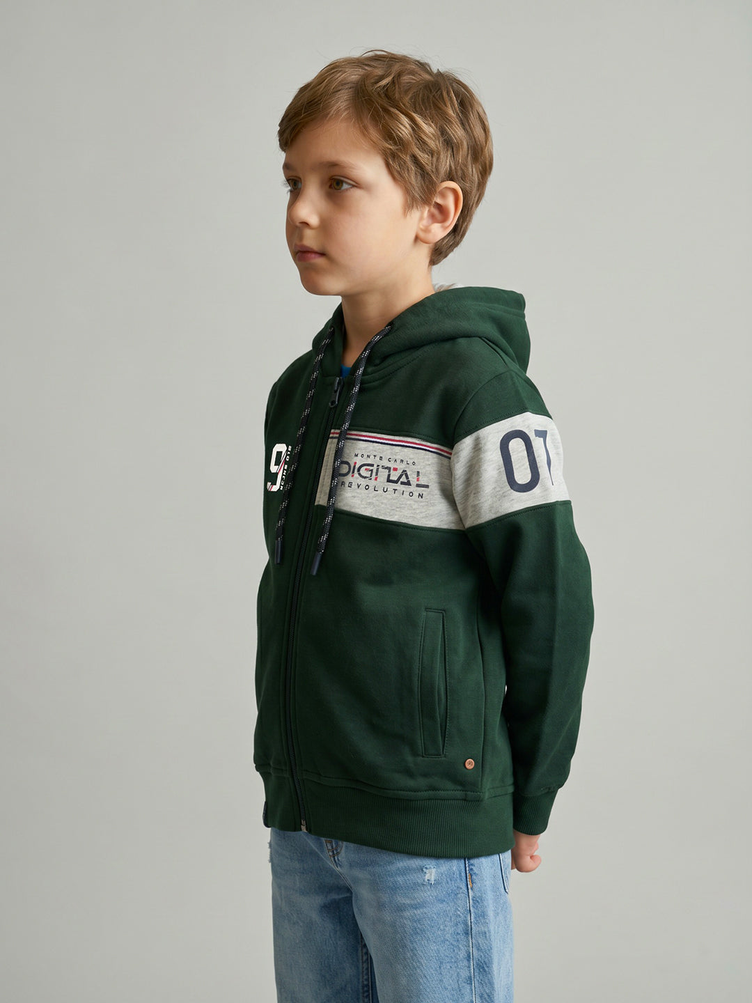 Boys Bottle Green Printed Hooded Full Sleeve Sweatshirt