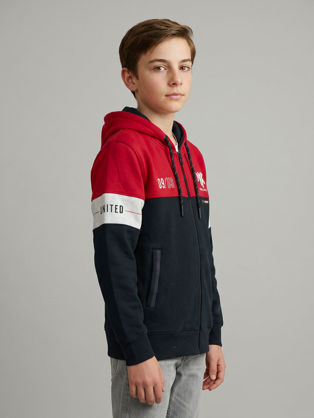 Boys Red & Navy Blue Printed Hooded Full Sleeve Sweatshirt