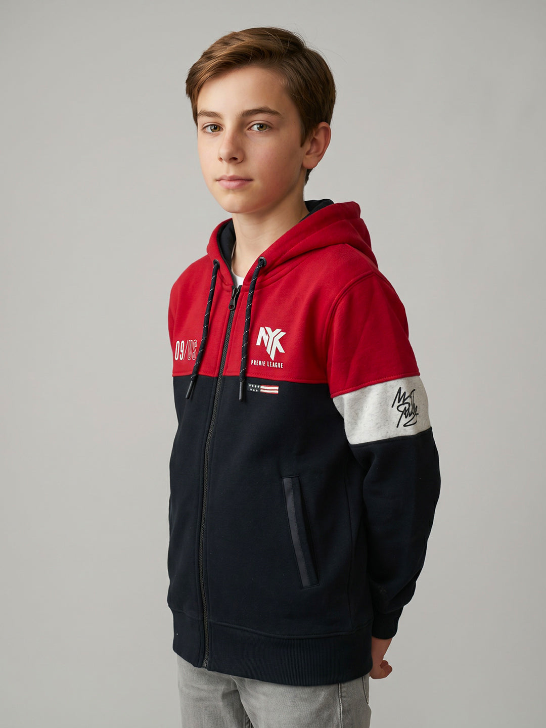 Boys Red & Navy Blue Printed Hooded Full Sleeve Sweatshirt