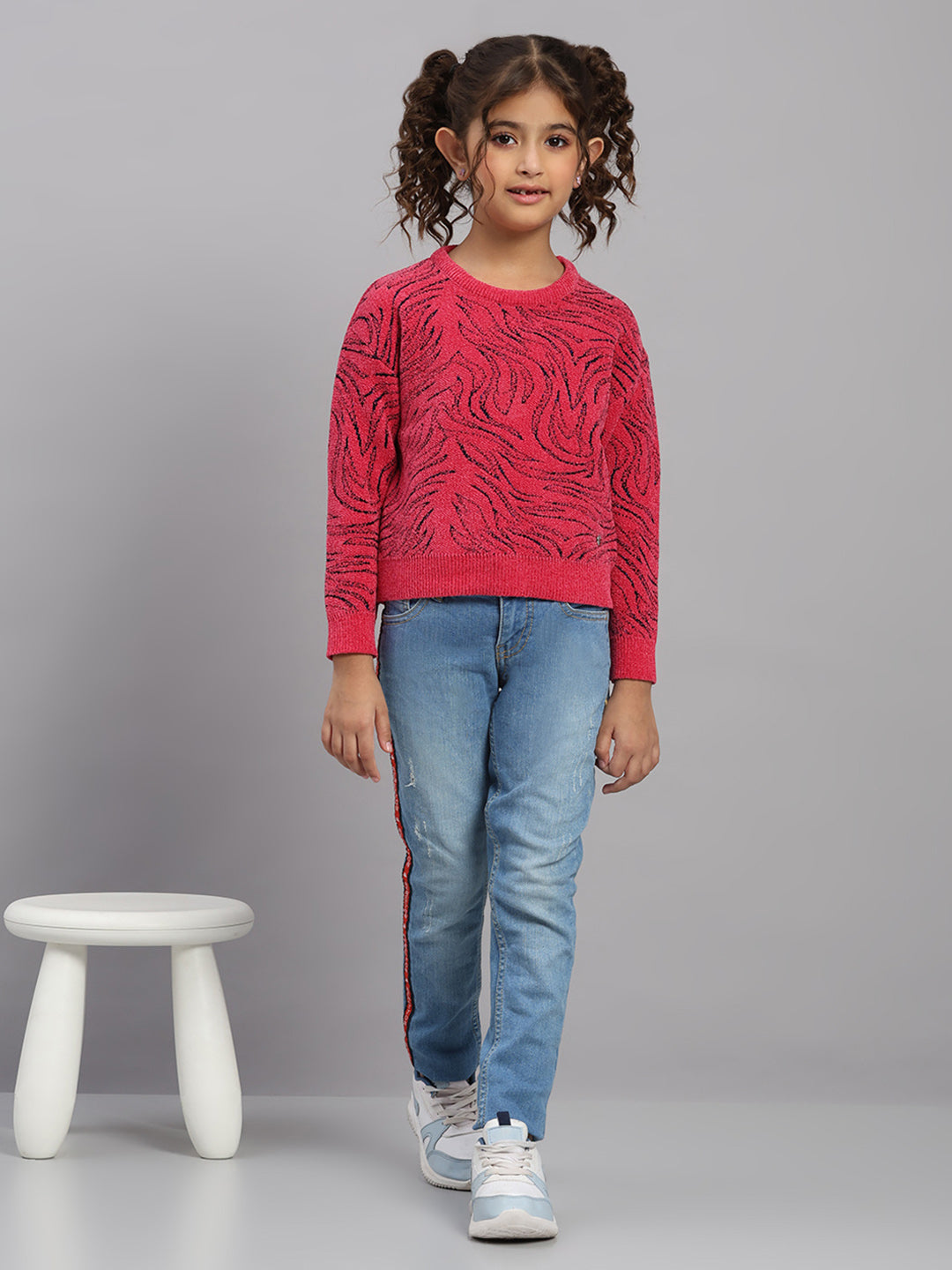 Girls Pink Self Design Round Neck Full Sleeve Pullover