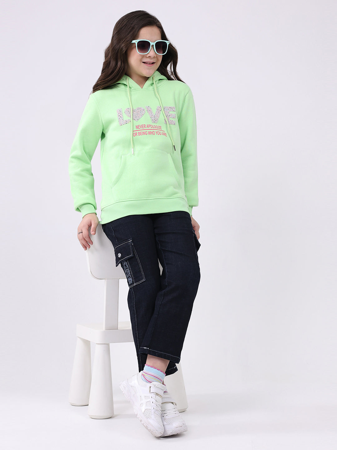 Girls Green Printed Hooded Full Sleeve Sweatshirt