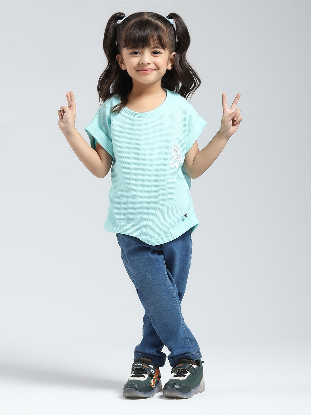 Girls Blue Solid Round Neck Half Sleeve Top