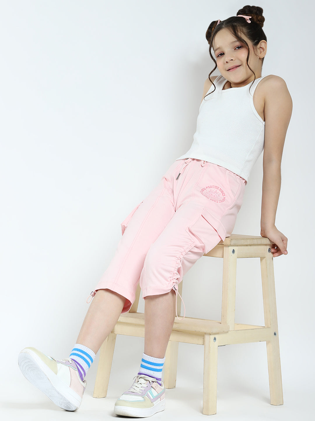 Girls Pink Solid Regular Fit Capri