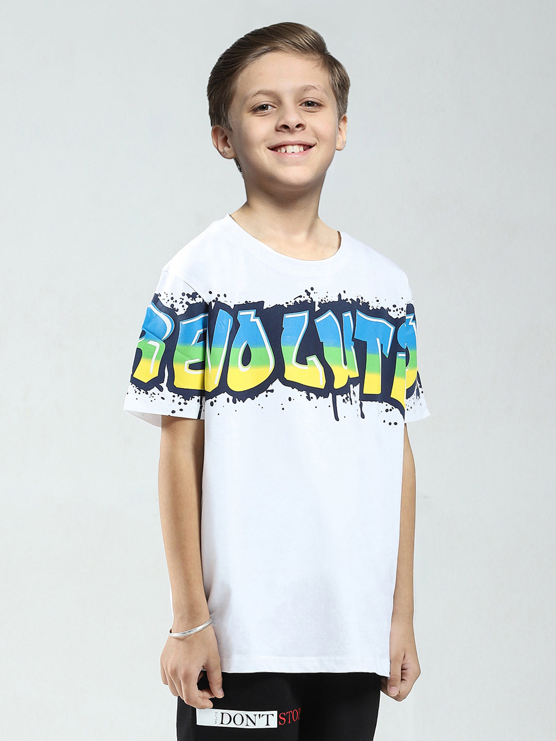 Boys White Printed Round Neck Half Sleeve T-Shirt