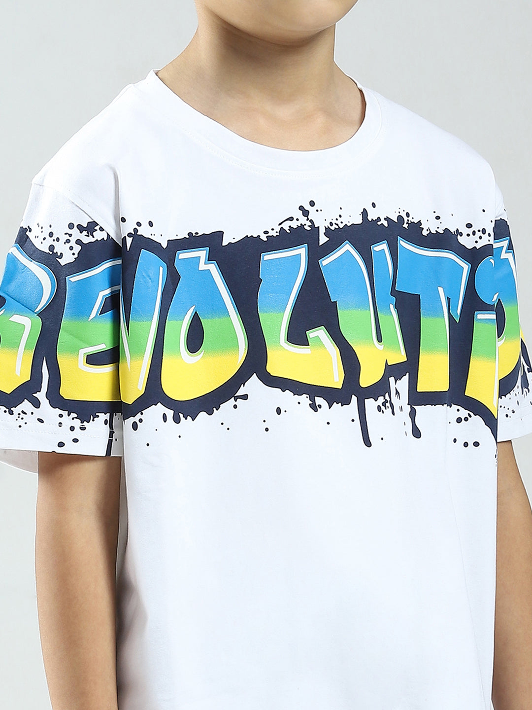 Boys White Printed Round Neck Half Sleeve T-Shirt