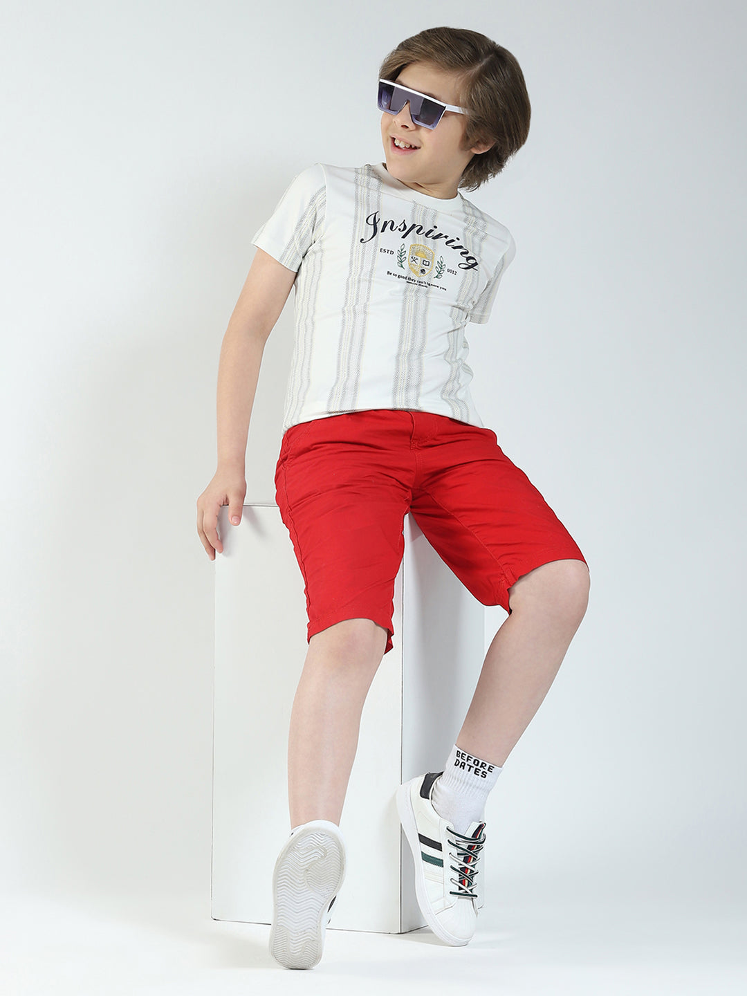 Boys Off White Printed Round Neck Half Sleeve T-Shirt