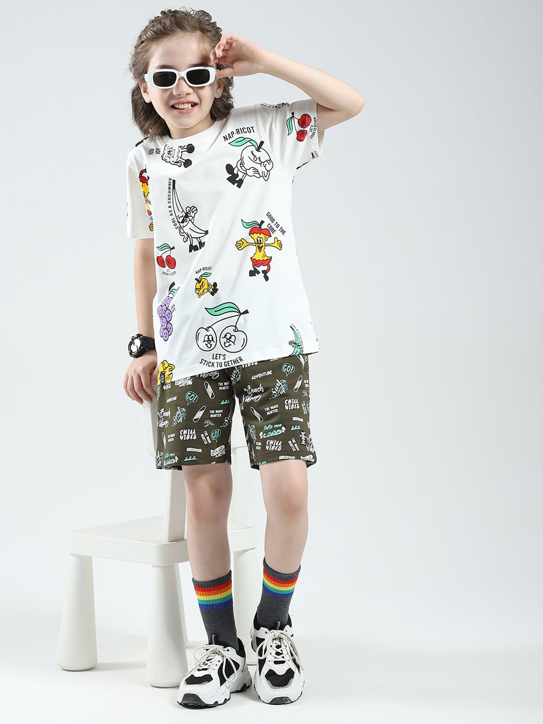 Boys White Printed Round Neck Half Sleeve T-Shirt