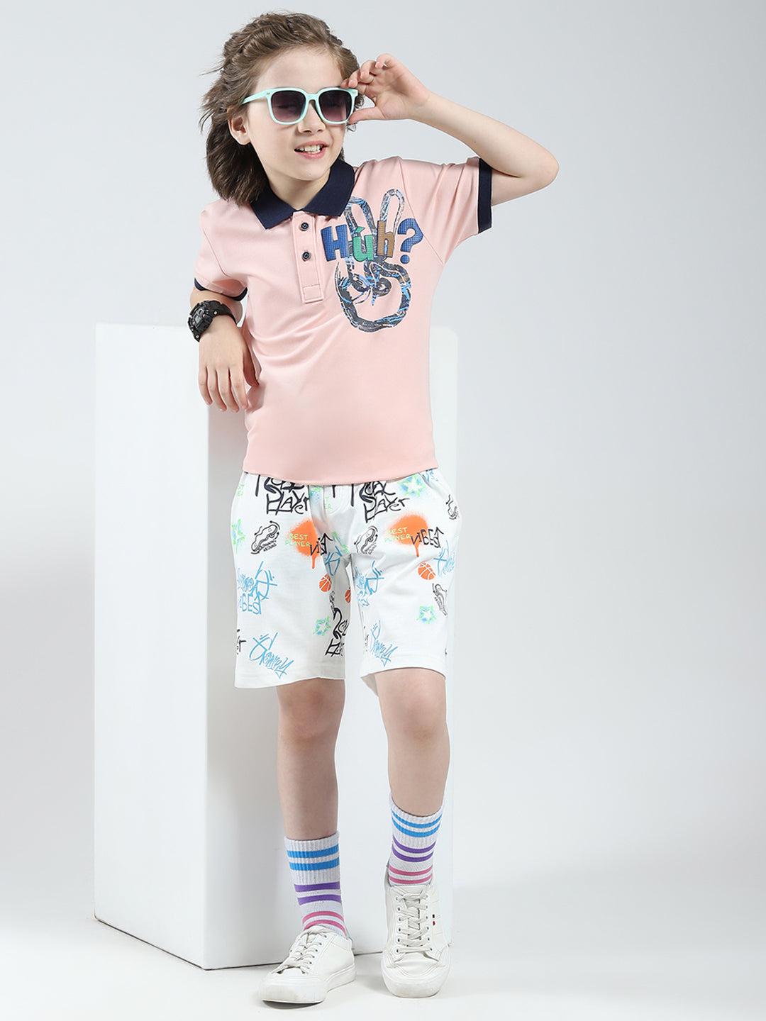 Boys White Printed Regular Fit Bermuda