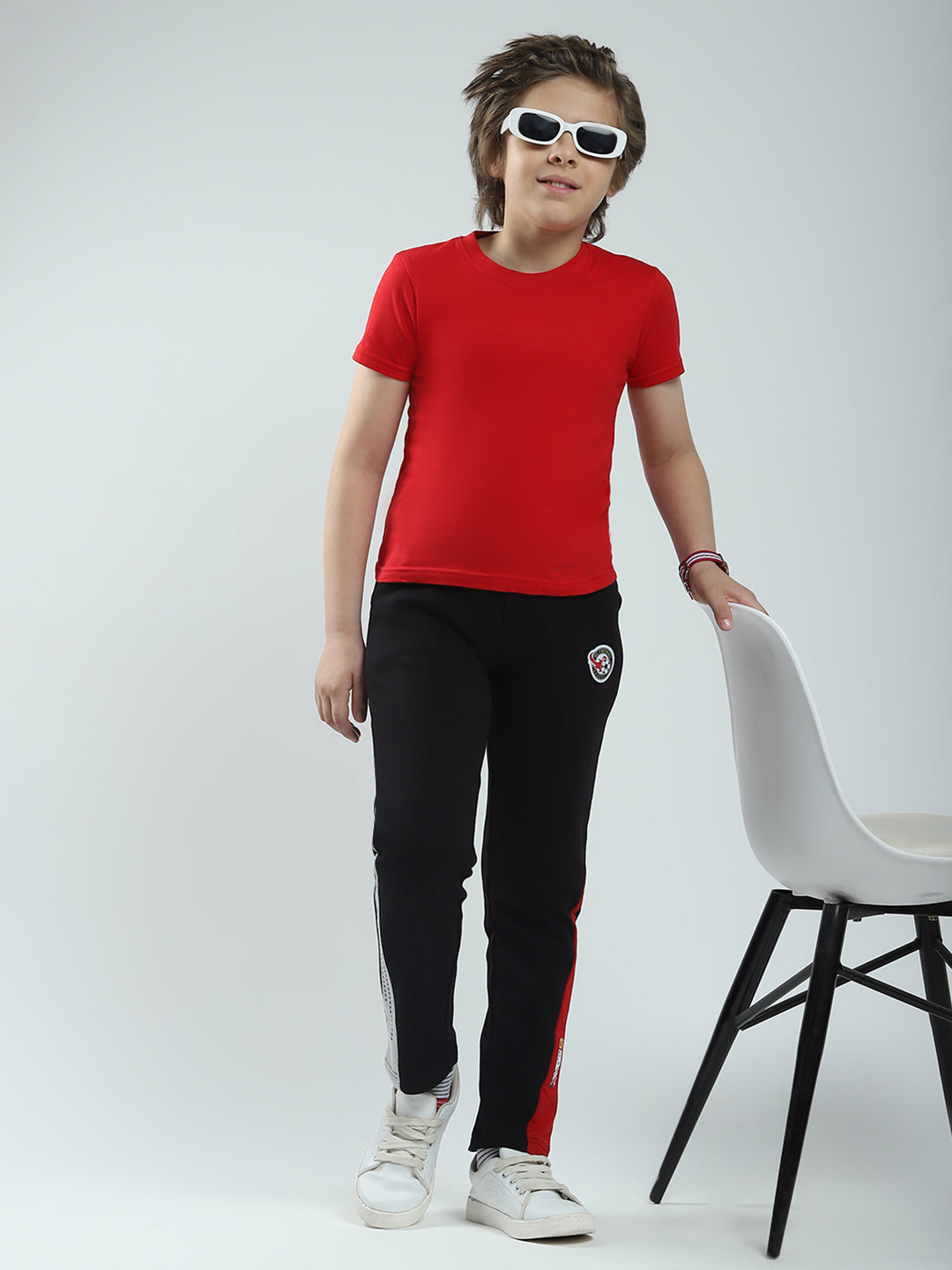 Boys Black Solid Regular Fit Lower