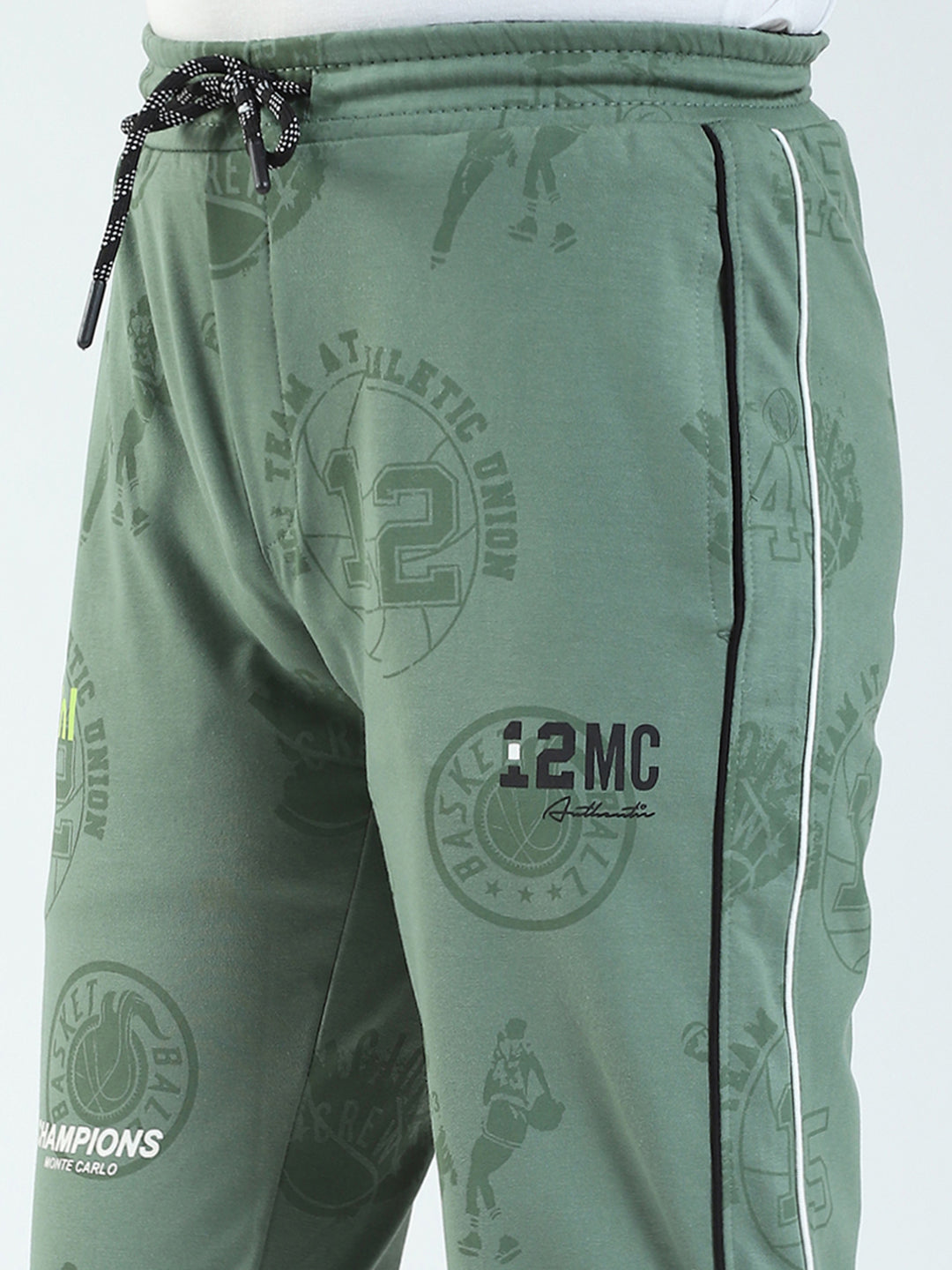 Boys Olive Printed Regular Fit Lower