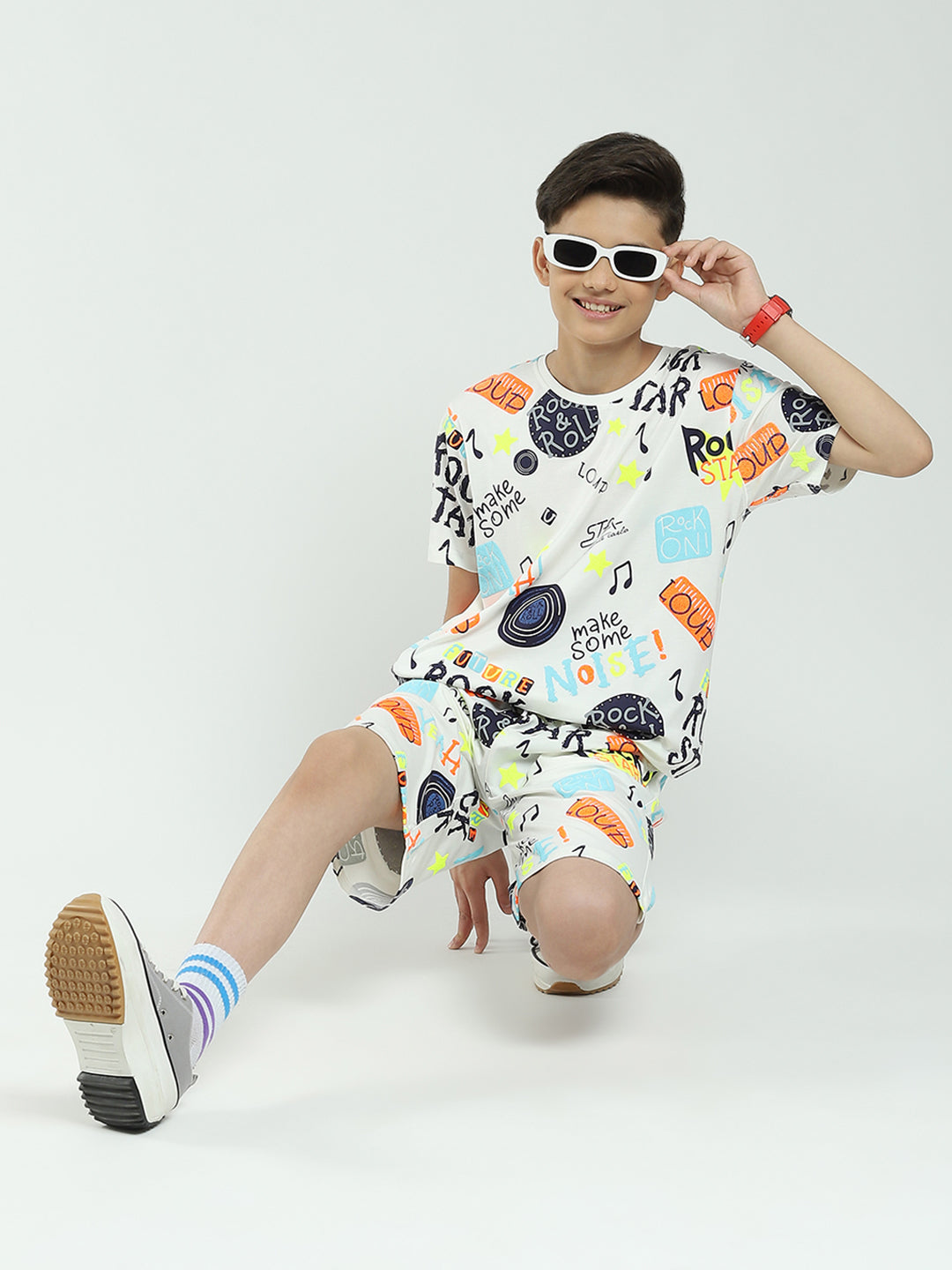 Boys White Printed Round Neck Half Sleeve Bermuda Set