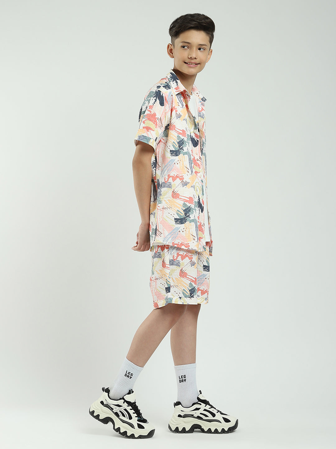Boys Pink Printed Collar Half Sleeve Cords Set