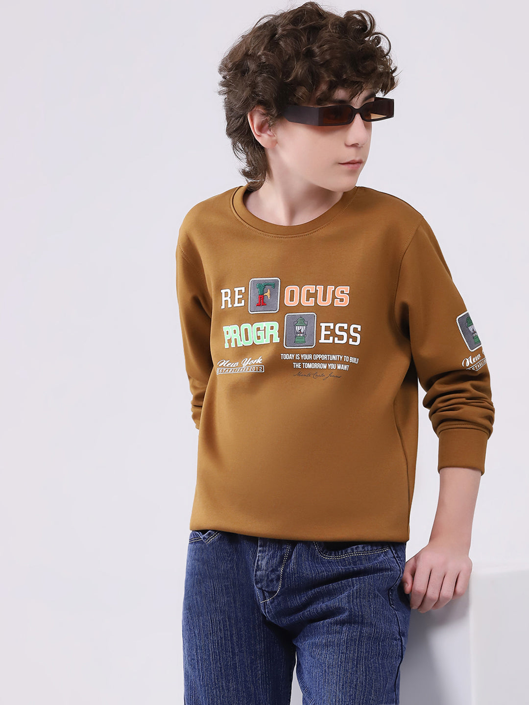 Boys Brown Printed Round Neck Full Sleeve Sweatshirt