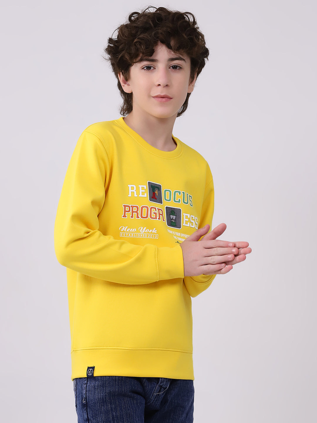 Boys Yellow Printed Round Neck Full Sleeve Sweatshirt