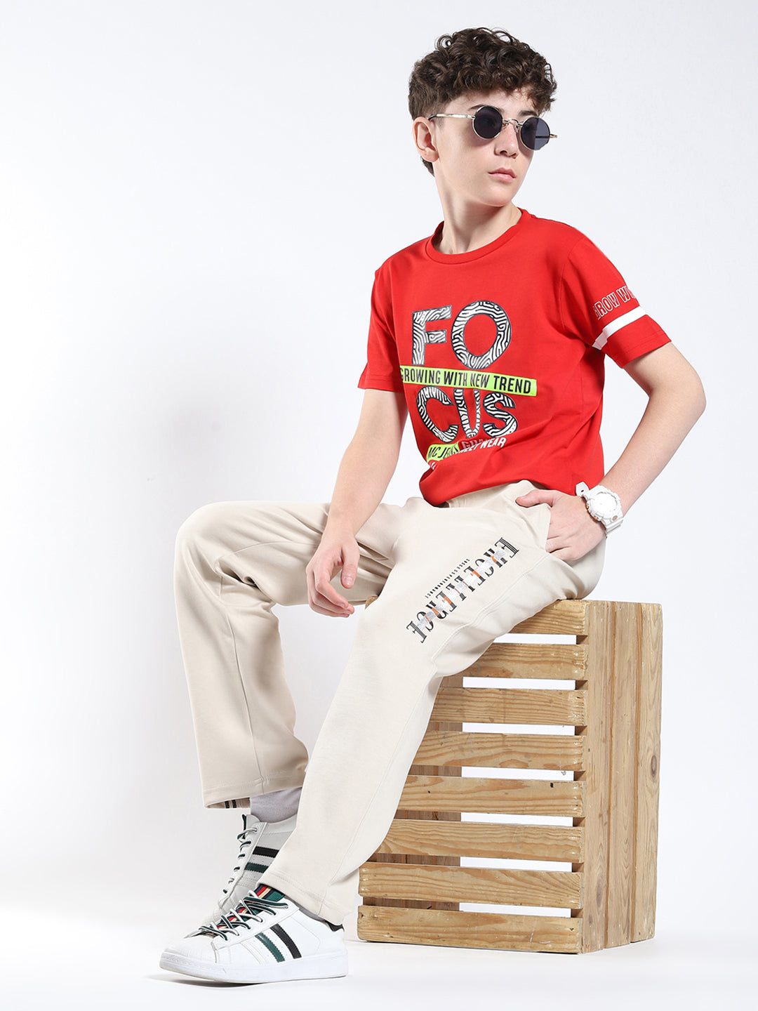 Boys Beige Printed Regular Fit Lower