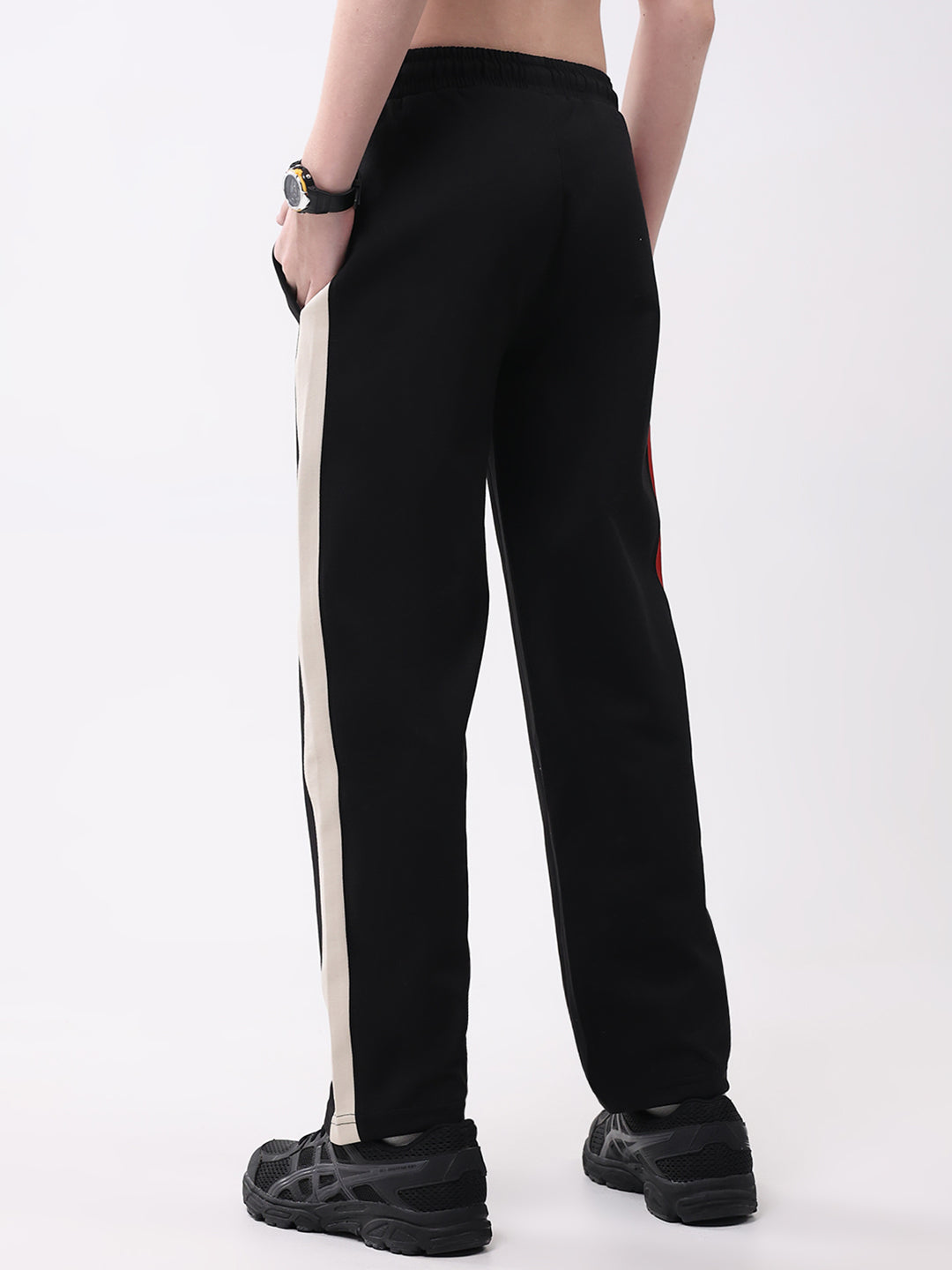 Boys Black Printed Regular Fit Lower