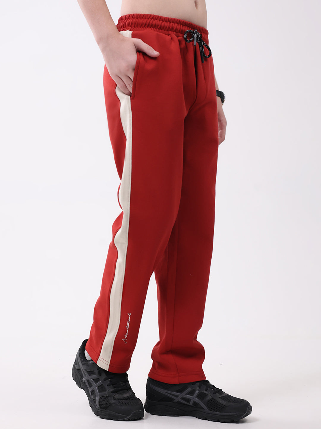 Boys Red Printed Regular Fit Lower