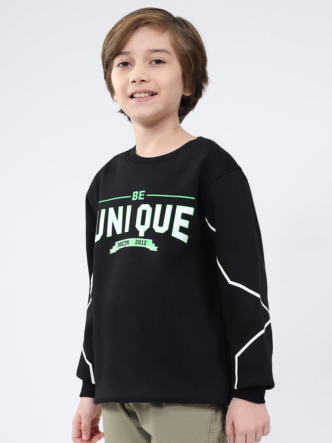 Boys Black Printed Round Neck Full Sleeve Sweatshirt