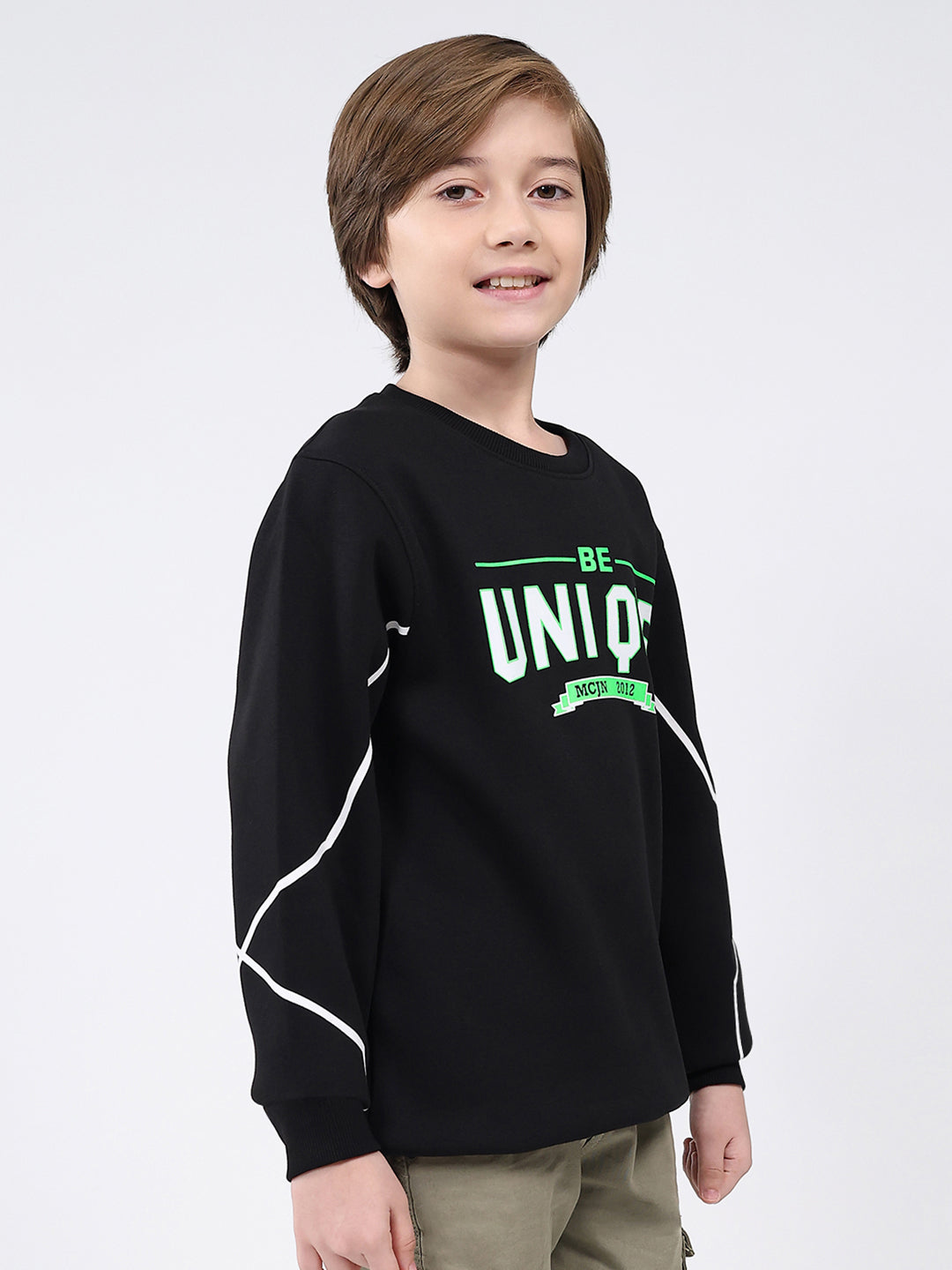 Boys Black Printed Round Neck Full Sleeve Sweatshirt