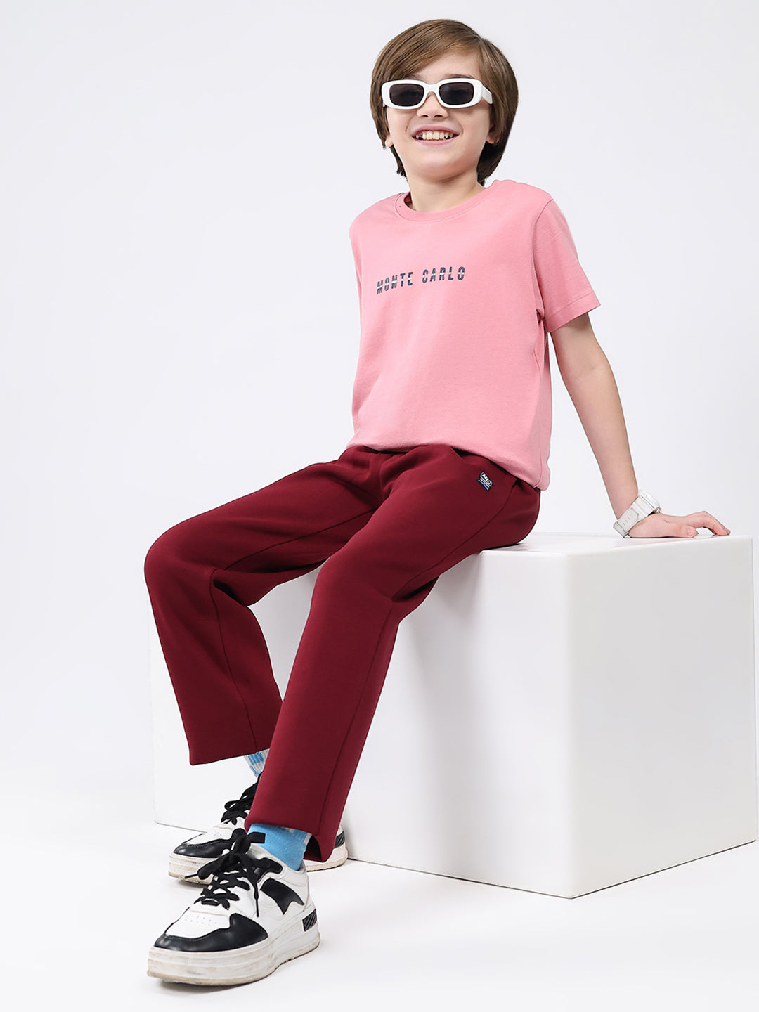 Boys Maroon Solid Regular Fit Lower