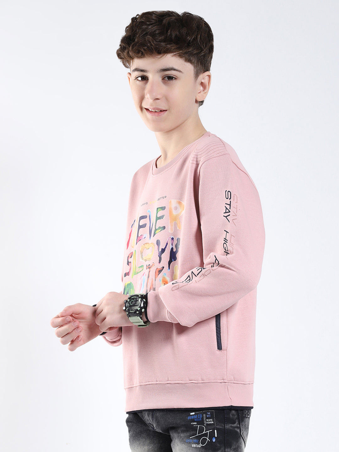 Boys Pink Printed Round Neck Full Sleeve Sweatshirt
