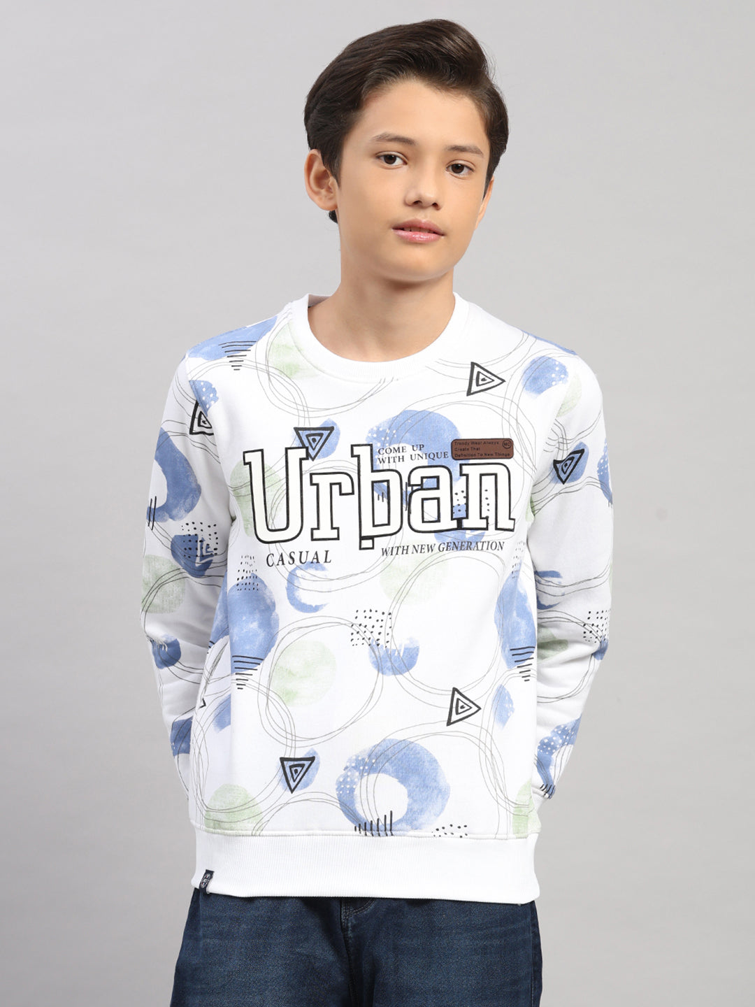 Boys White Printed Round Neck Full Sleeve Sweatshirt