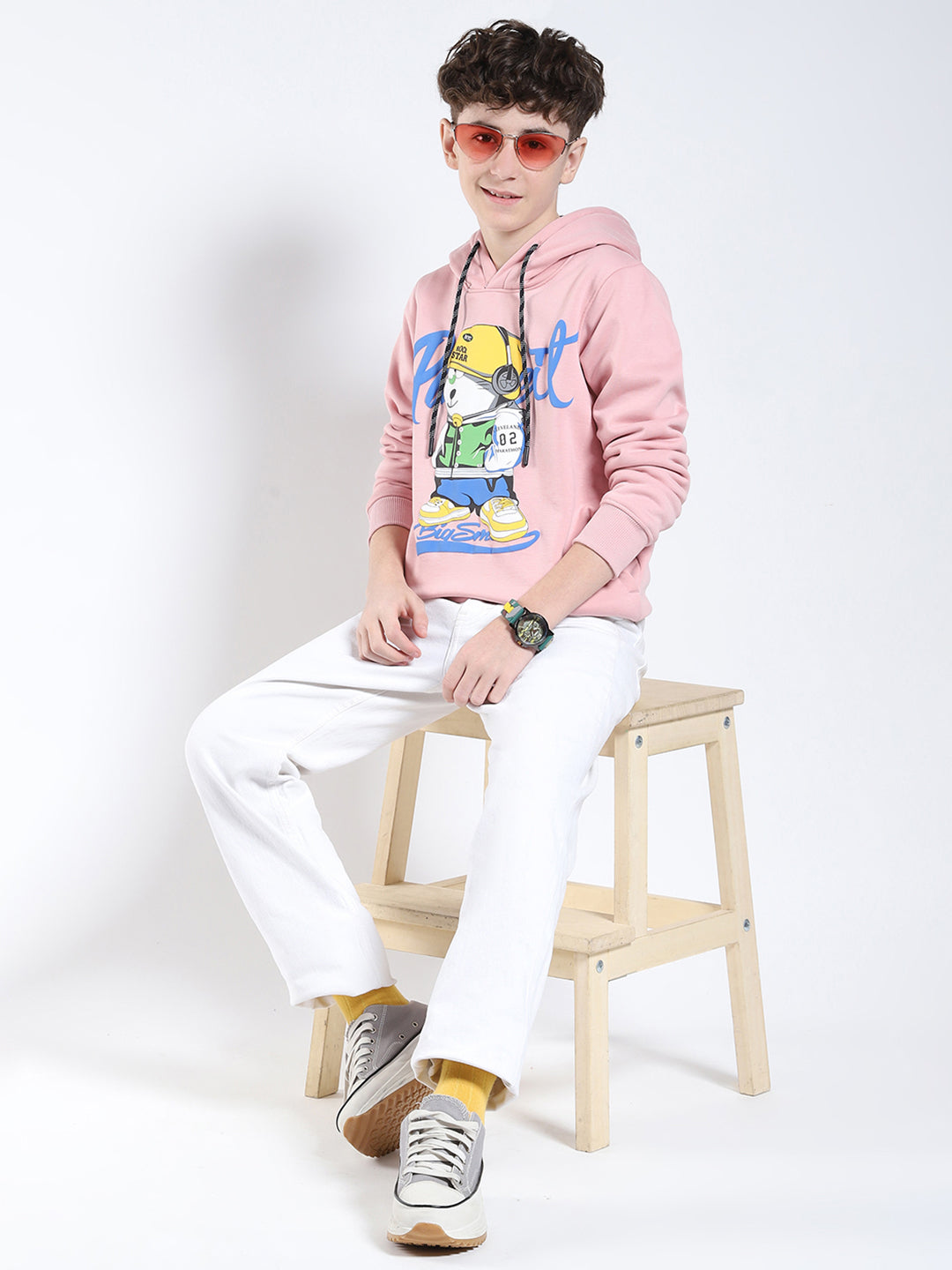Boys Pink Printed Round Neck Full Sleeve Sweatshirt