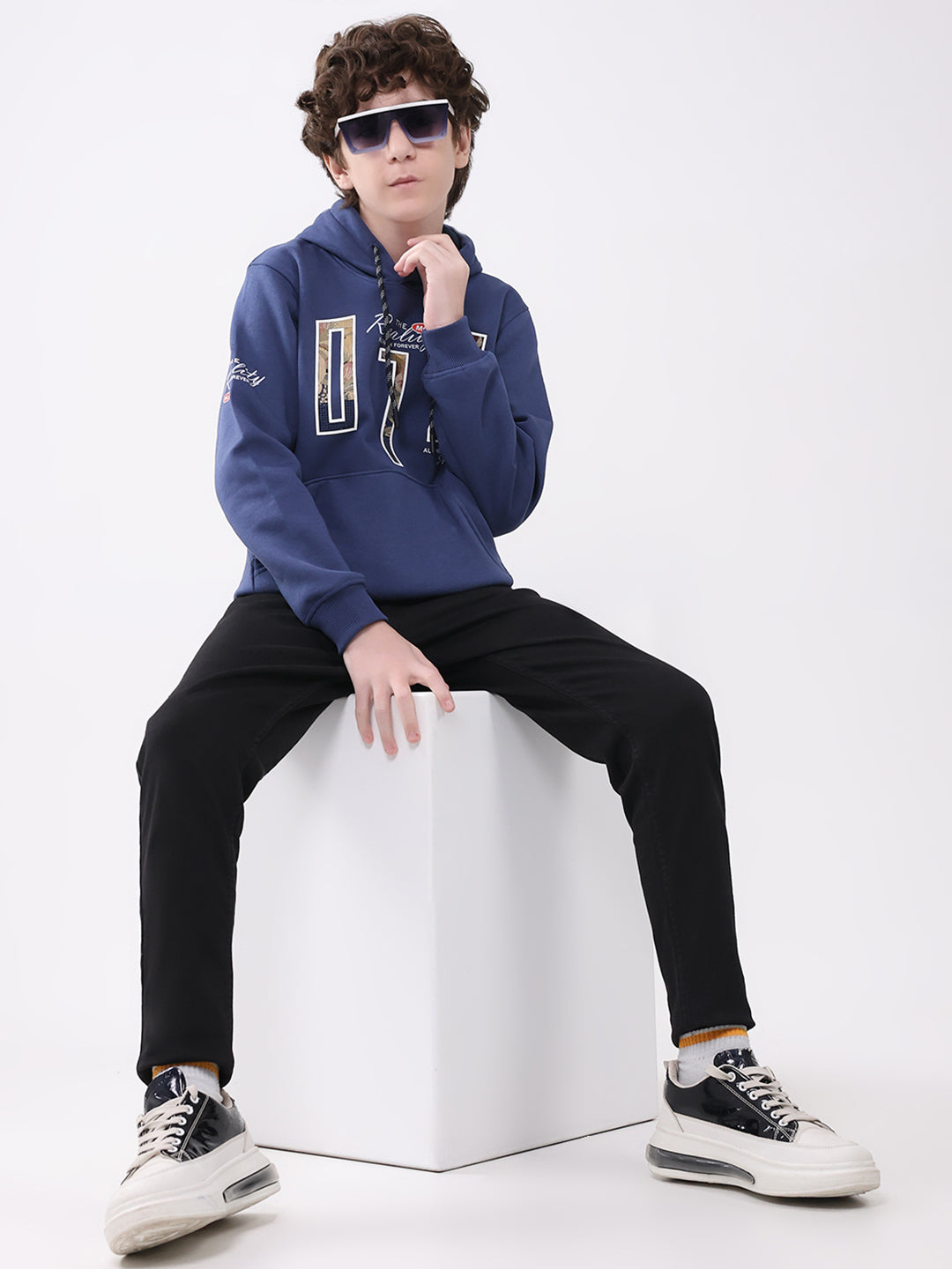 Boys Blue Printed Hooded Full Sleeve Sweatshirt