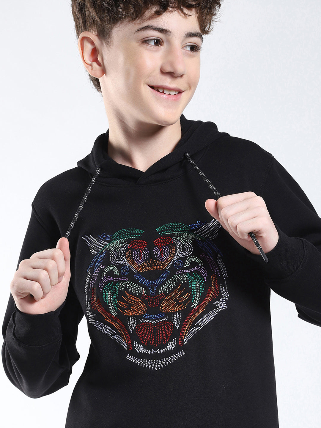Boys Black Printed Hooded Full Sleeve Sweatshirt